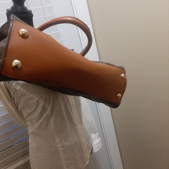 Michael  kors Hamilton handbag  MK - Picture 10 of 16